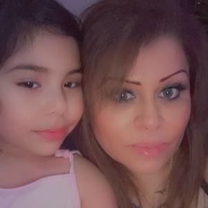 Meet your Posher, Elisabeth